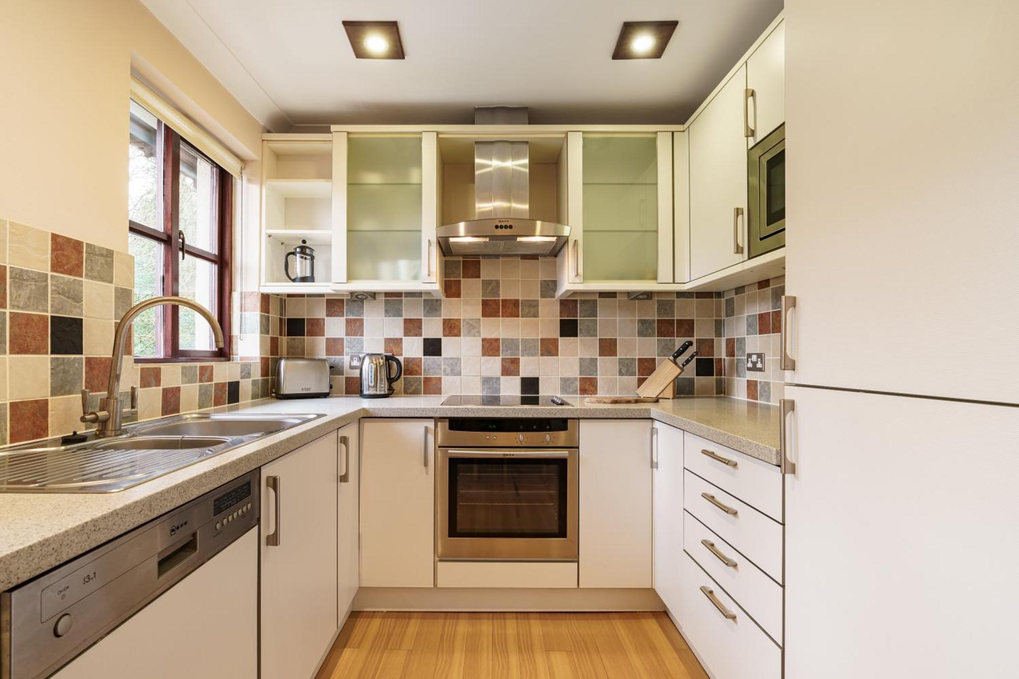 2 Bedroom Lake District Cottage At Windermere Marina Village Bowness-on-Windermere Bagian luar foto