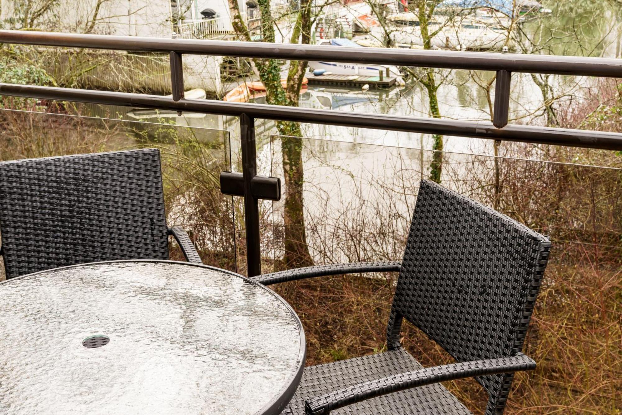 2 Bedroom Lake District Cottage At Windermere Marina Village Bowness-on-Windermere Bagian luar foto